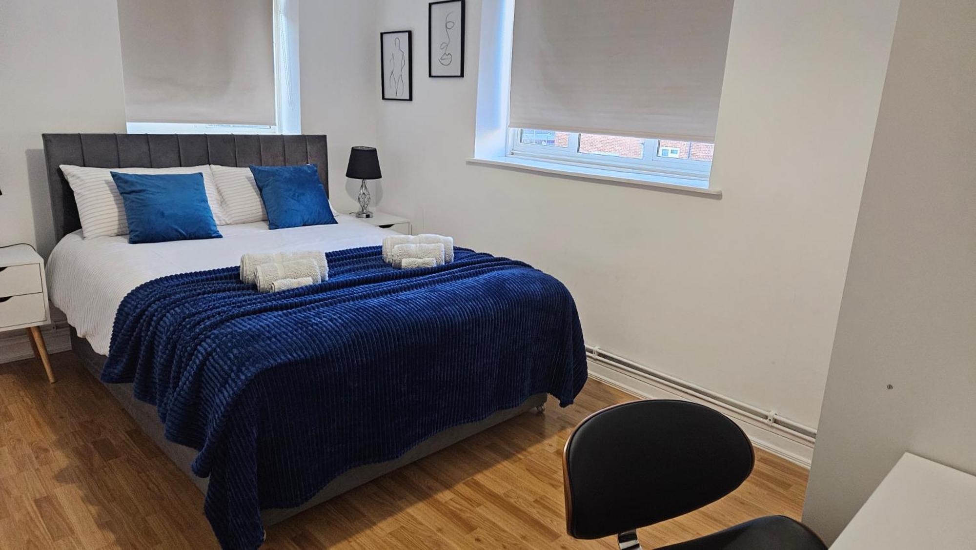 Spacious Two Bedroom Apartment In Battersea, Free Parking Londýn Exteriér fotografie